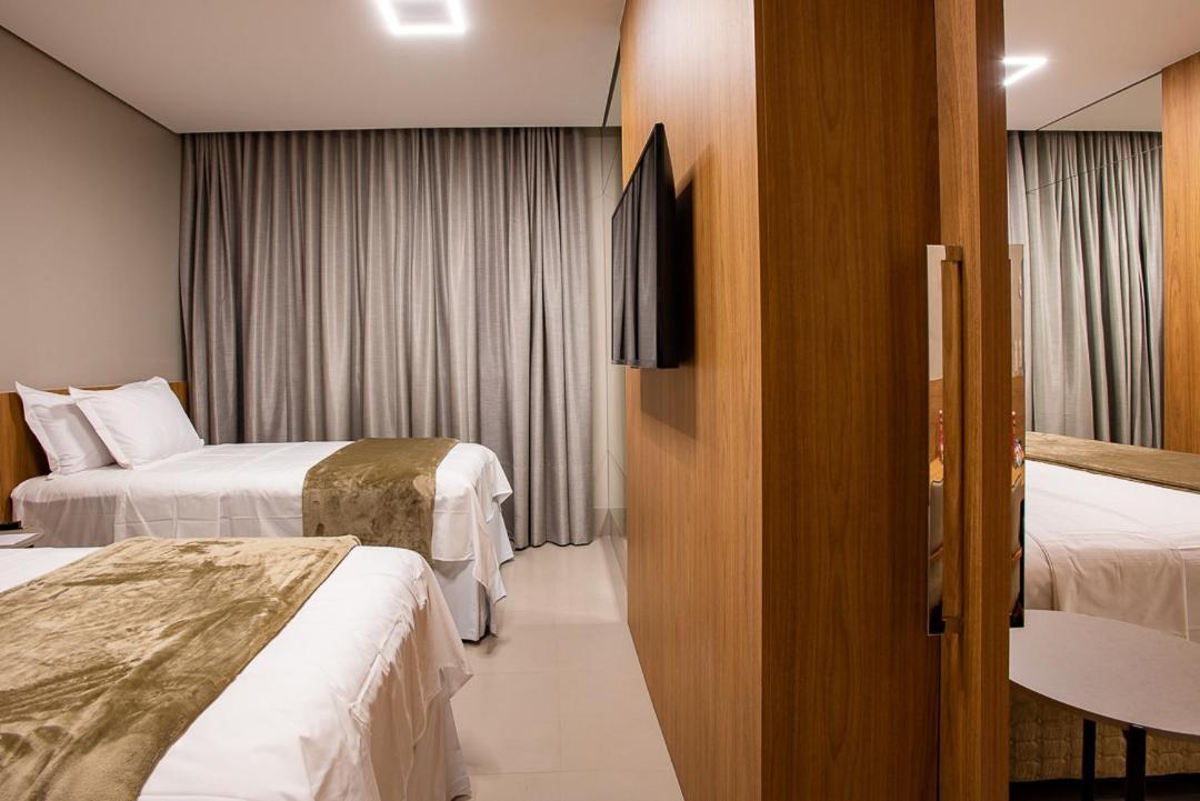 Amazon Aeroporto Hotel Cuiabá Buitenkant foto